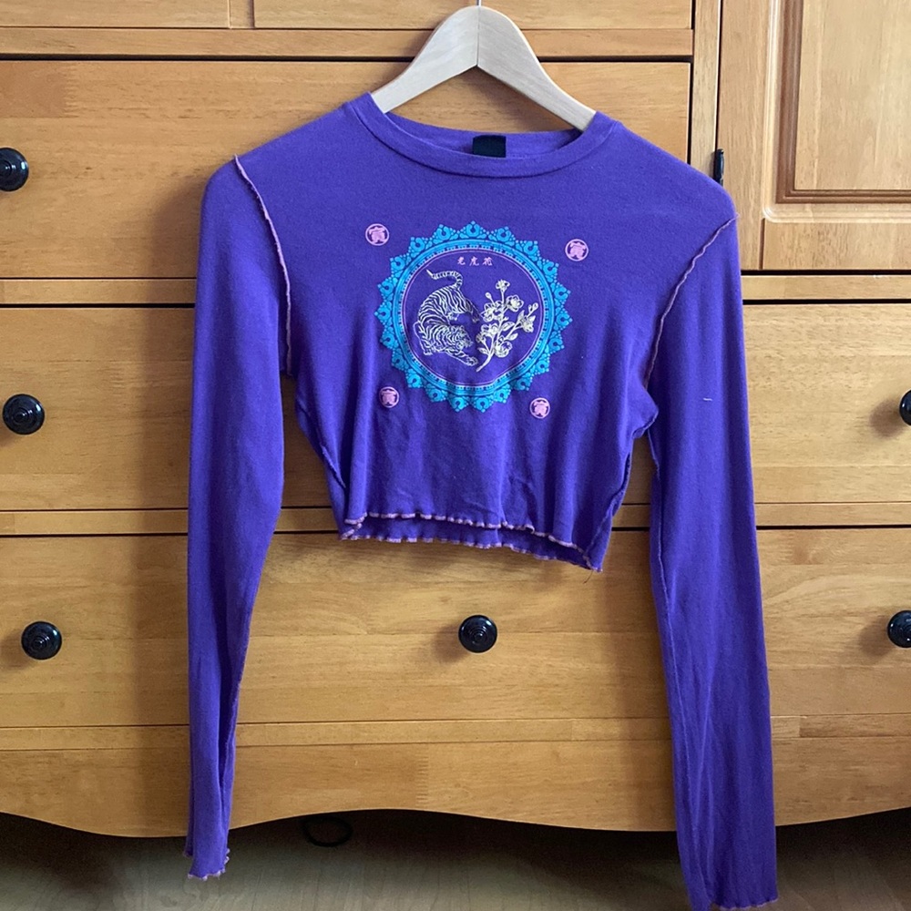 Urban Outfitters Cropped Tiger Long Sleeve